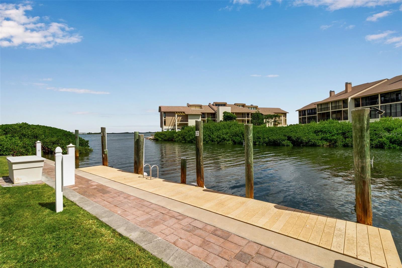 Image 4 of 33 For 3840 Mariners Way 514a