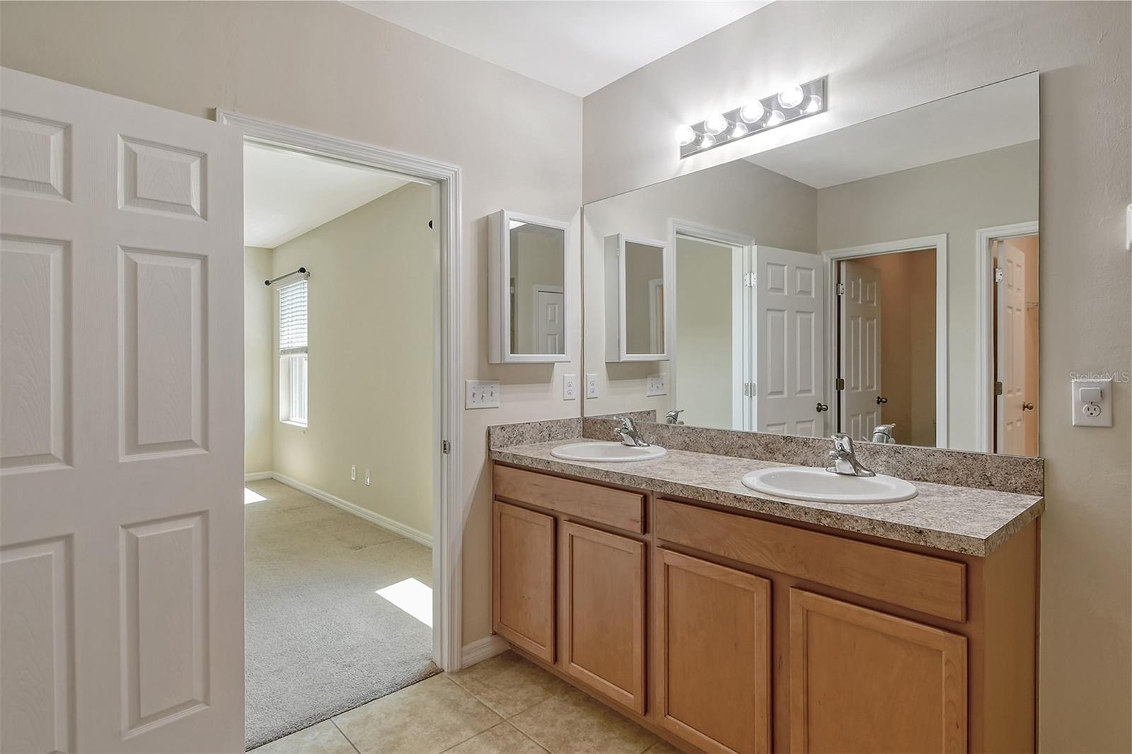 Image 11 of 26 For 8996 Excelsior Loop