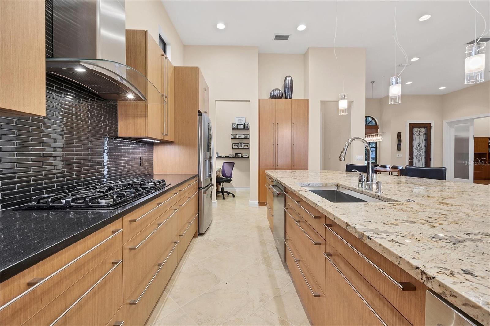 Image 18 of 56 For 14519 Leopard Creek Place