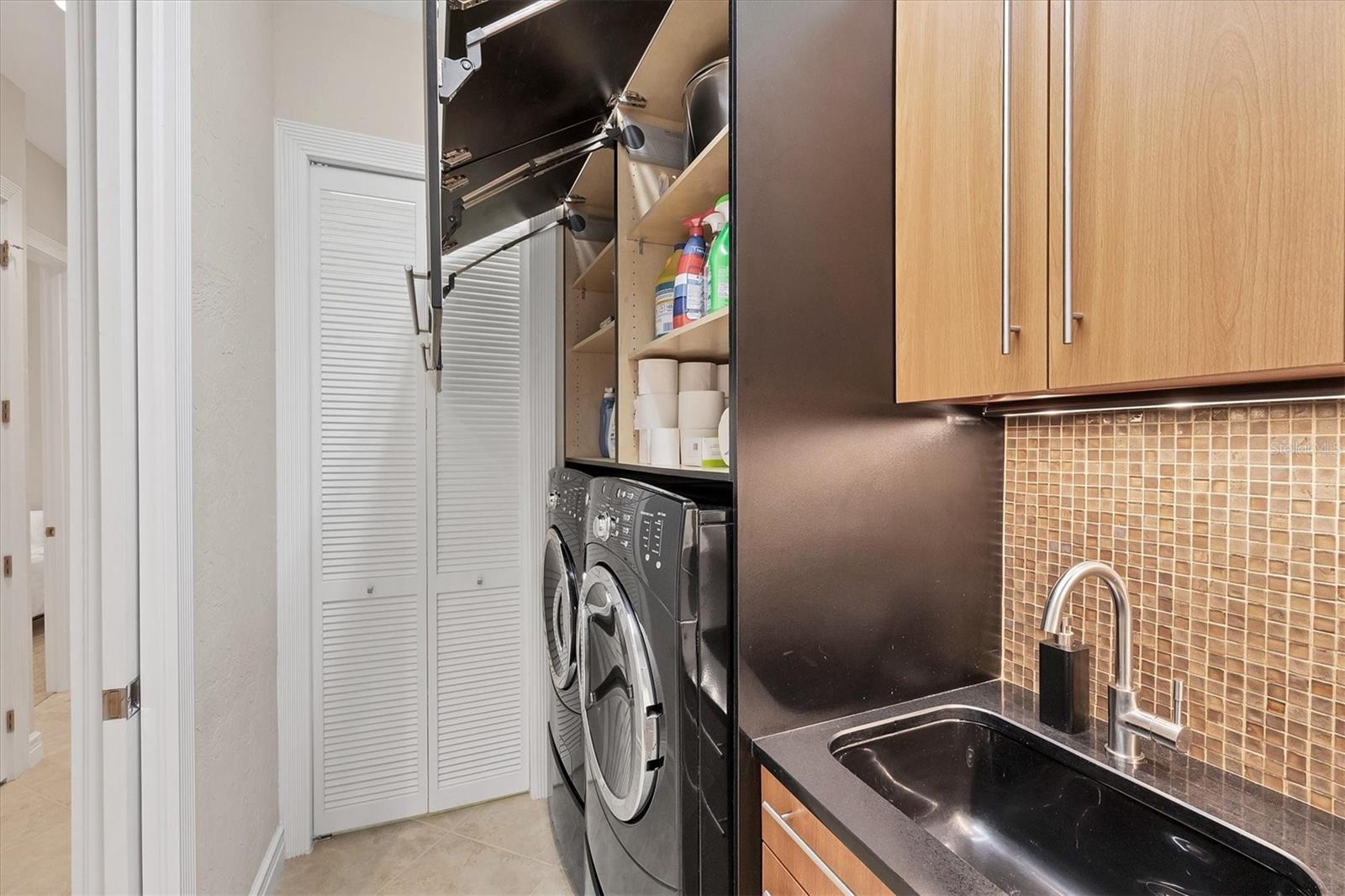 Image 32 of 56 For 14519 Leopard Creek Place