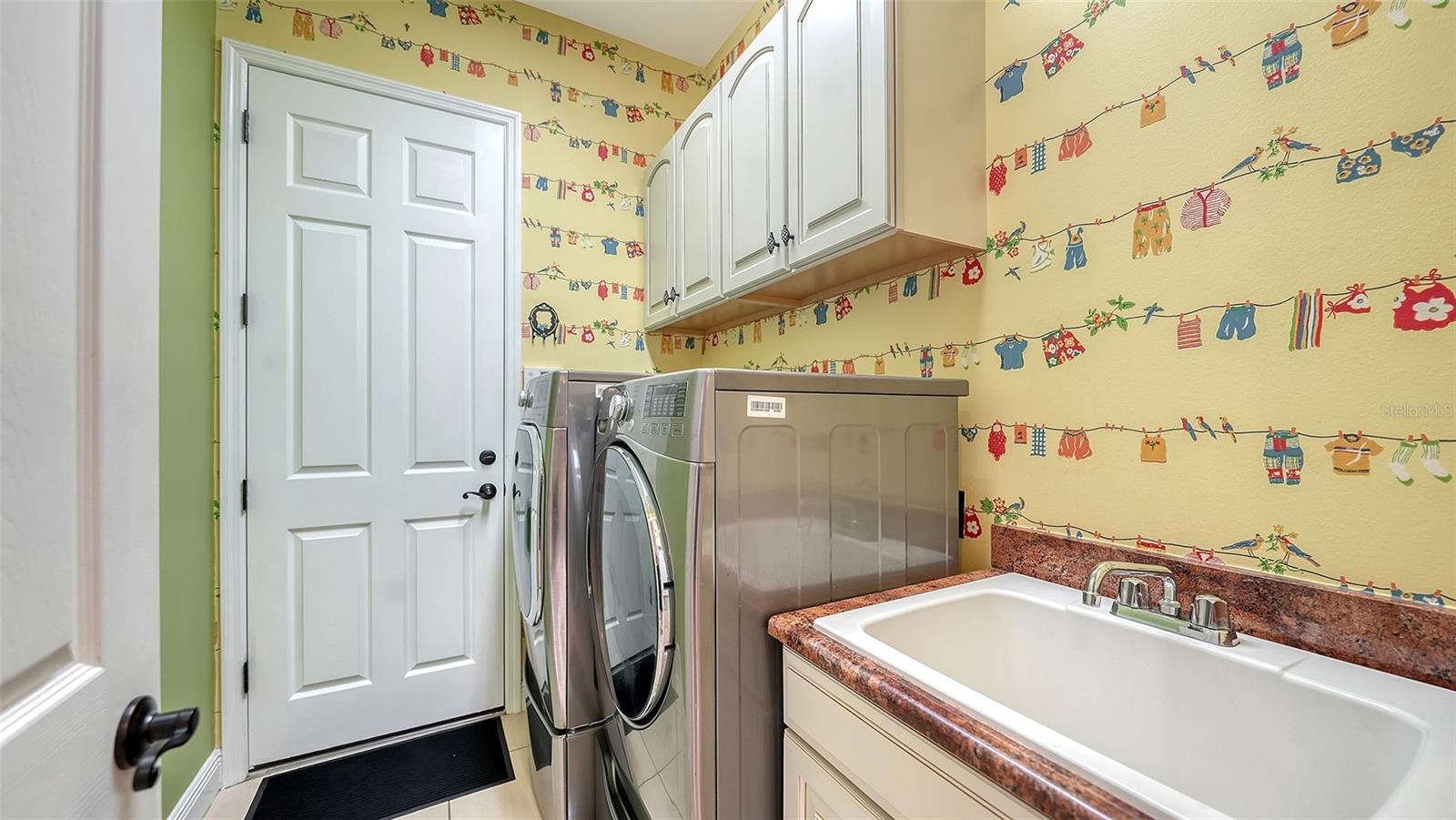 Image 31 of 71 For 8057 Rio Bella Place