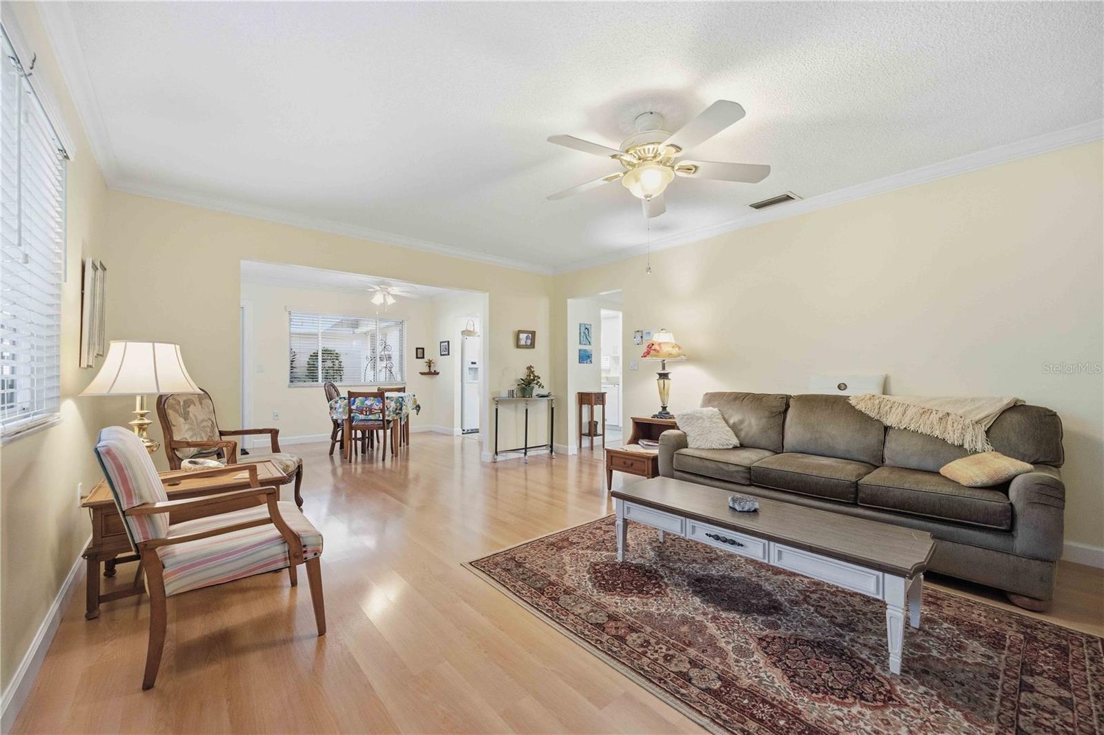 Image 5 of 20 For 5453 Riverbluff Circle V68