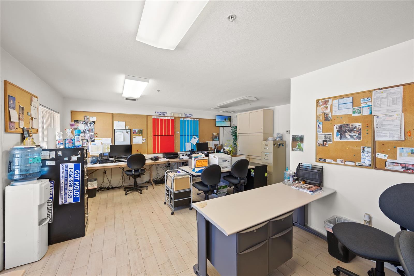 Image 14 of 33 For 121 Triple Diamond Boulevard 4