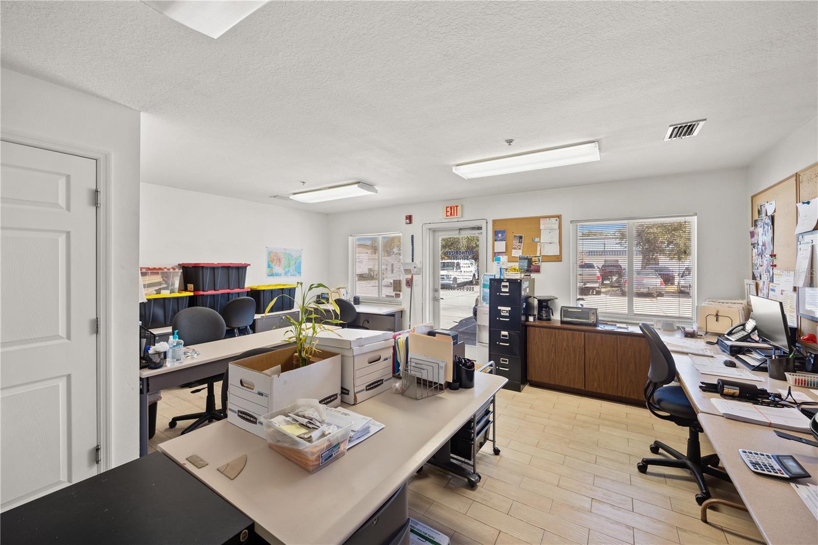 Image 16 of 33 For 121 Triple Diamond Boulevard 4