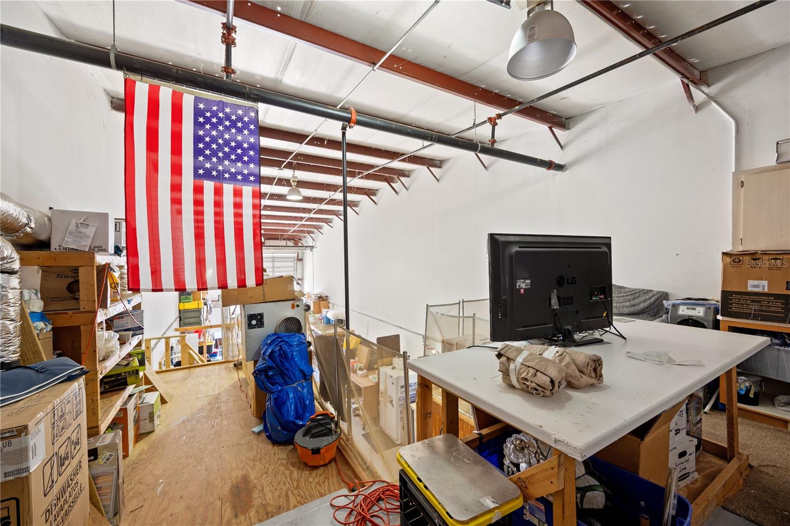 Image 25 of 33 For 121 Triple Diamond Boulevard 4