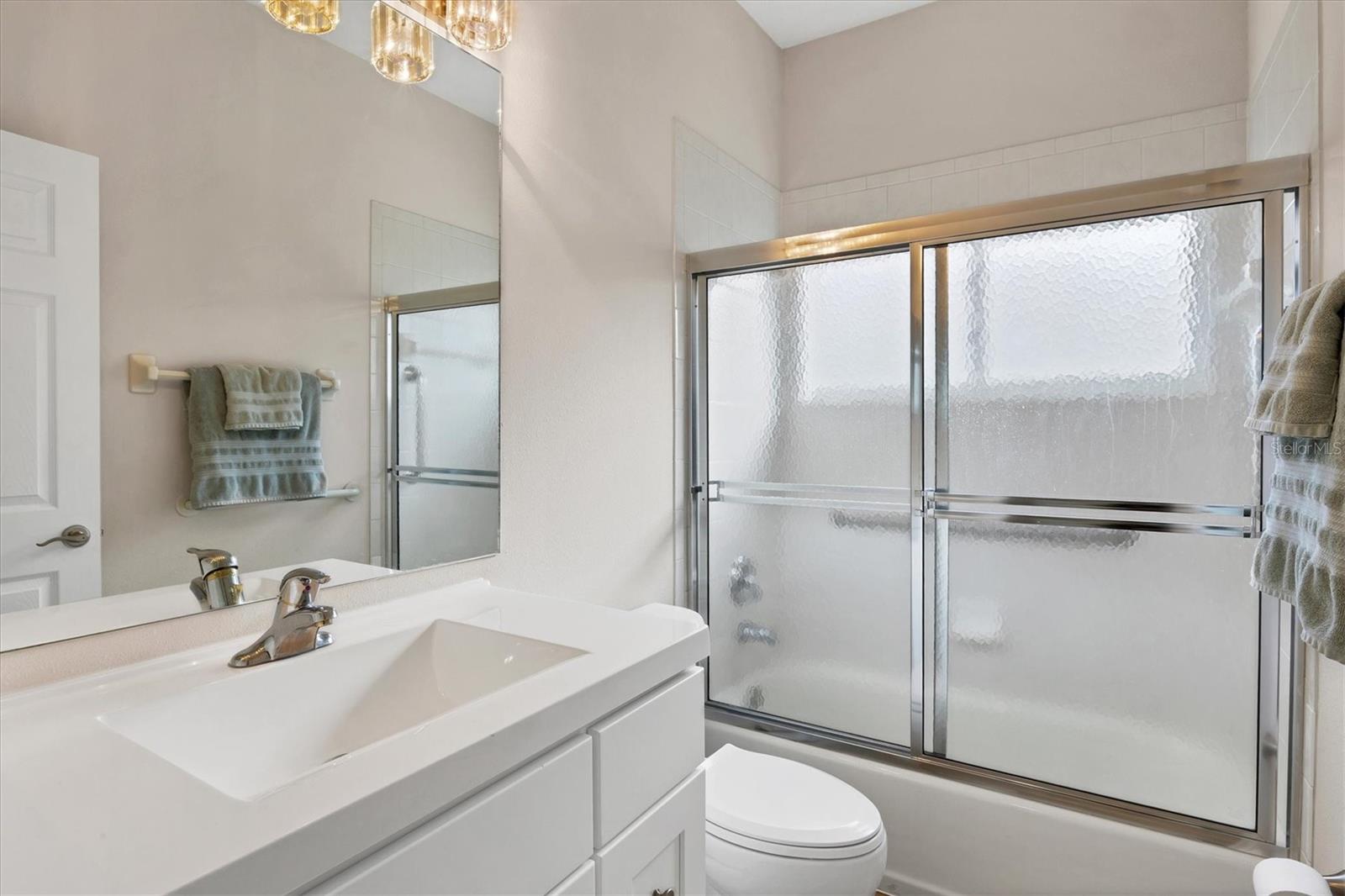 Image 19 of 47 For 9014 Beacon Manor Terrace