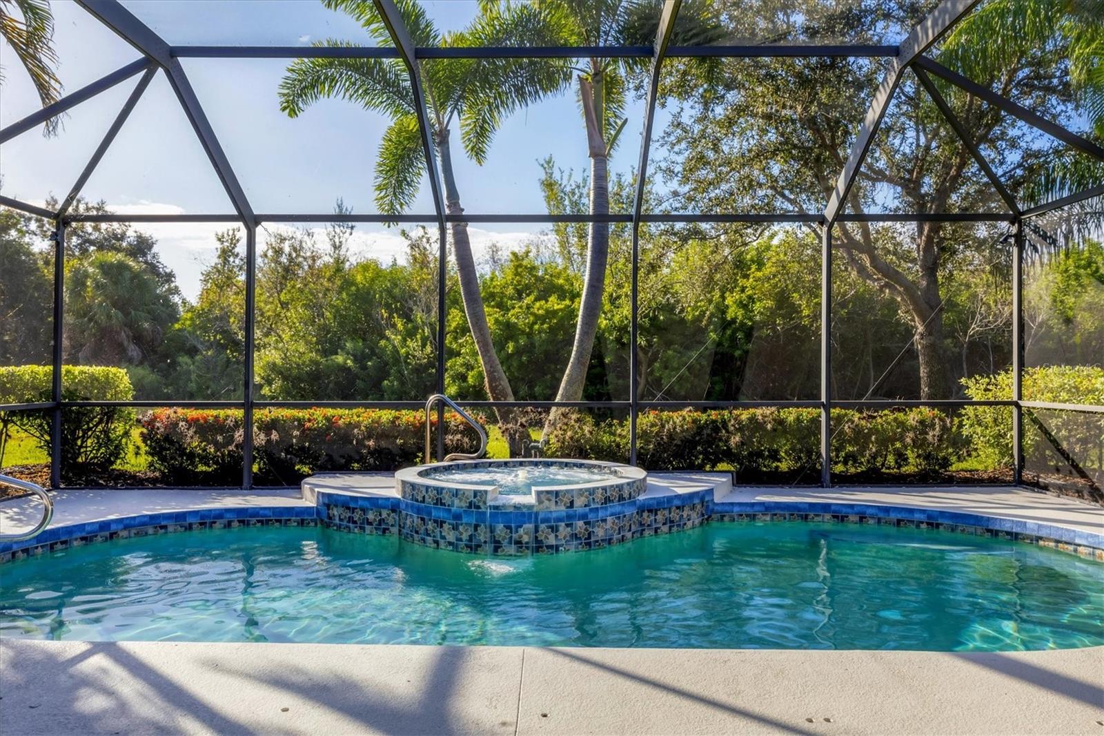 Image 22 of 47 For 9014 Beacon Manor Terrace