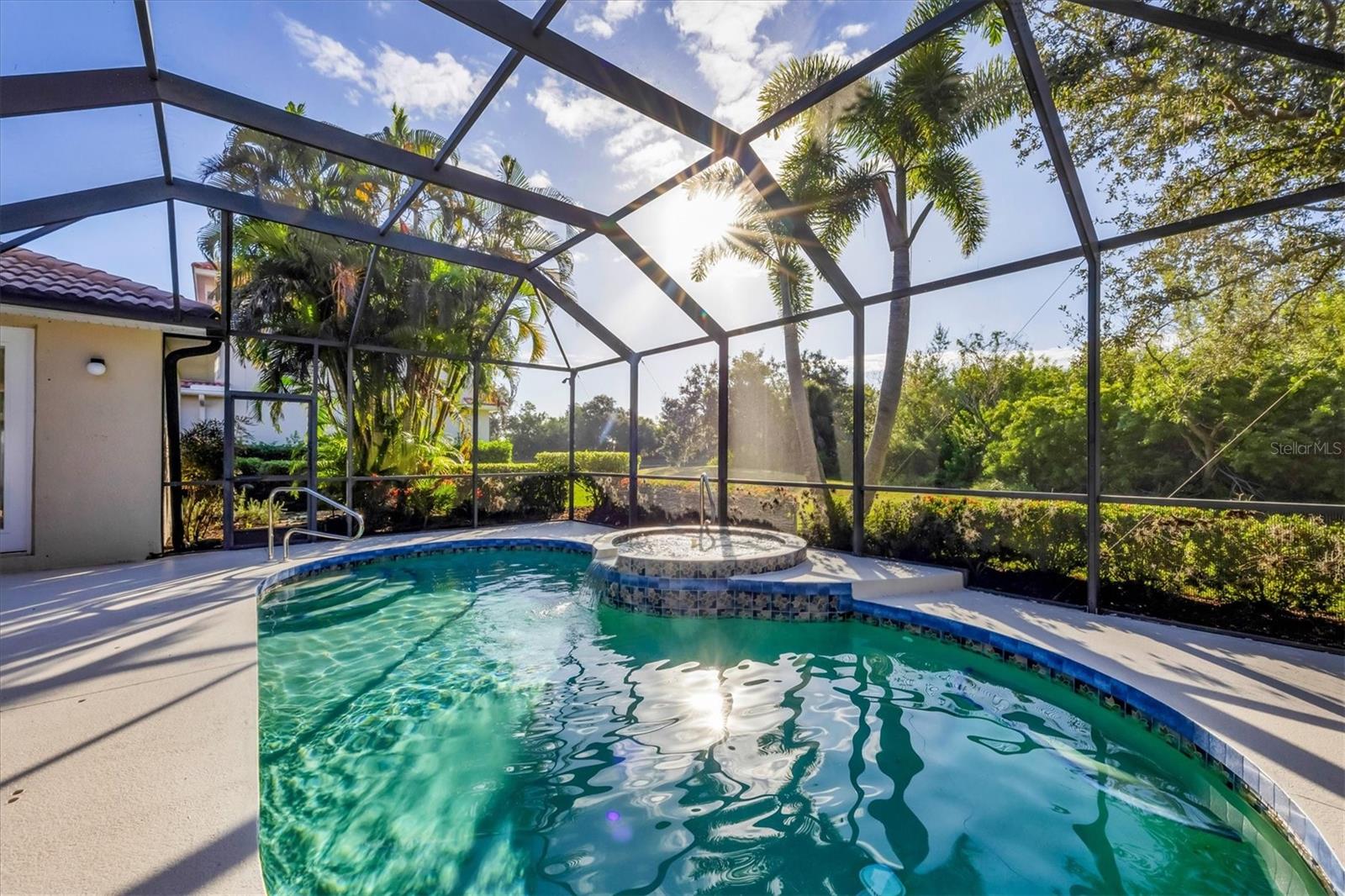 Image 24 of 47 For 9014 Beacon Manor Terrace