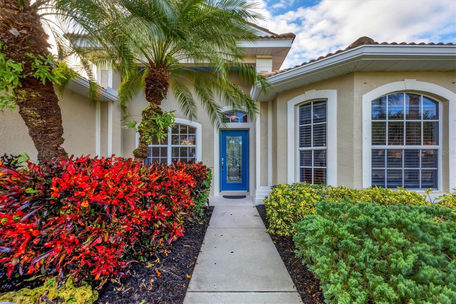 Image 4 of 47 For 9014 Beacon Manor Terrace