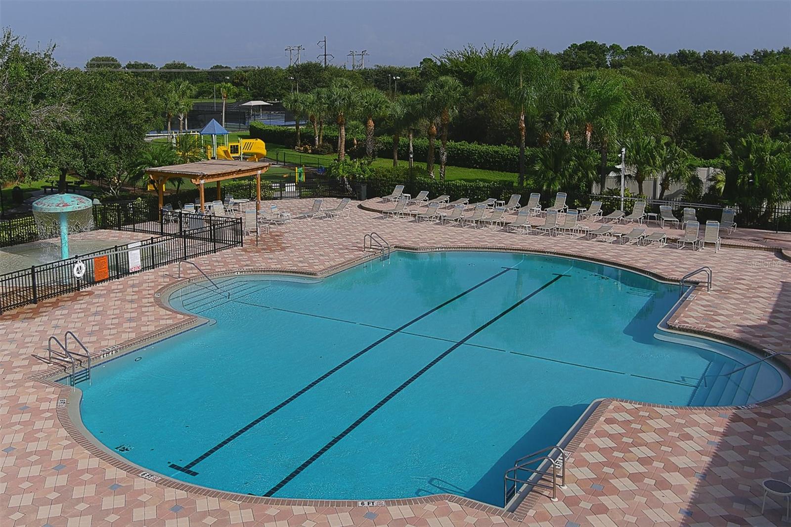 Image 40 of 47 For 9014 Beacon Manor Terrace