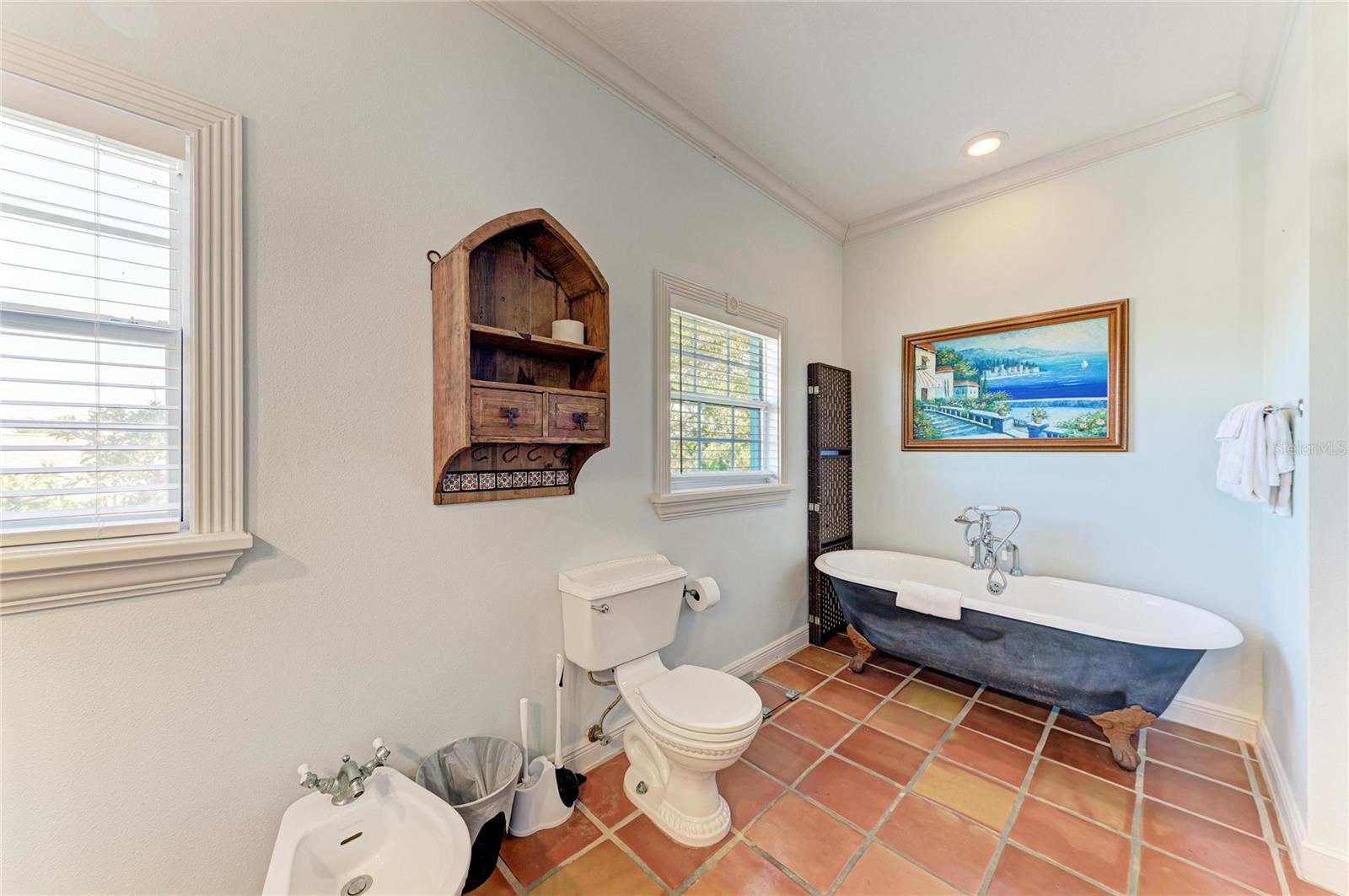 Image 35 of 56 For 4003 5th Avenue