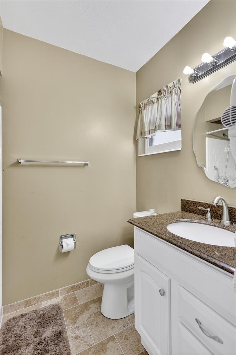 Image 20 of 42 For 14 Strathmore Boulevard 14