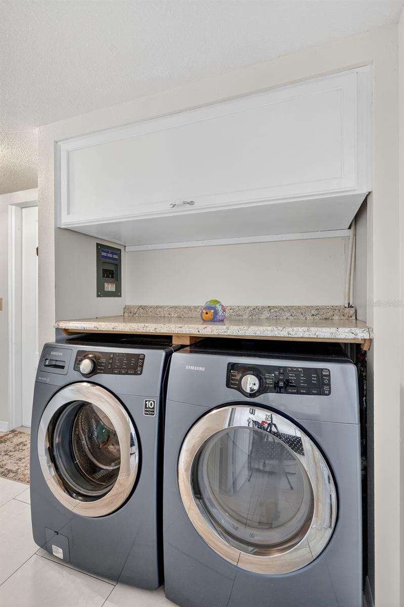 Image 28 of 42 For 14 Strathmore Boulevard 14