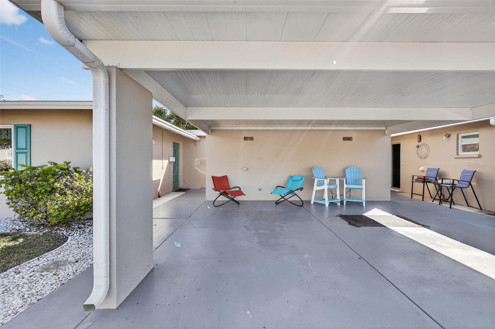 Image 3 of 42 For 14 Strathmore Boulevard 14