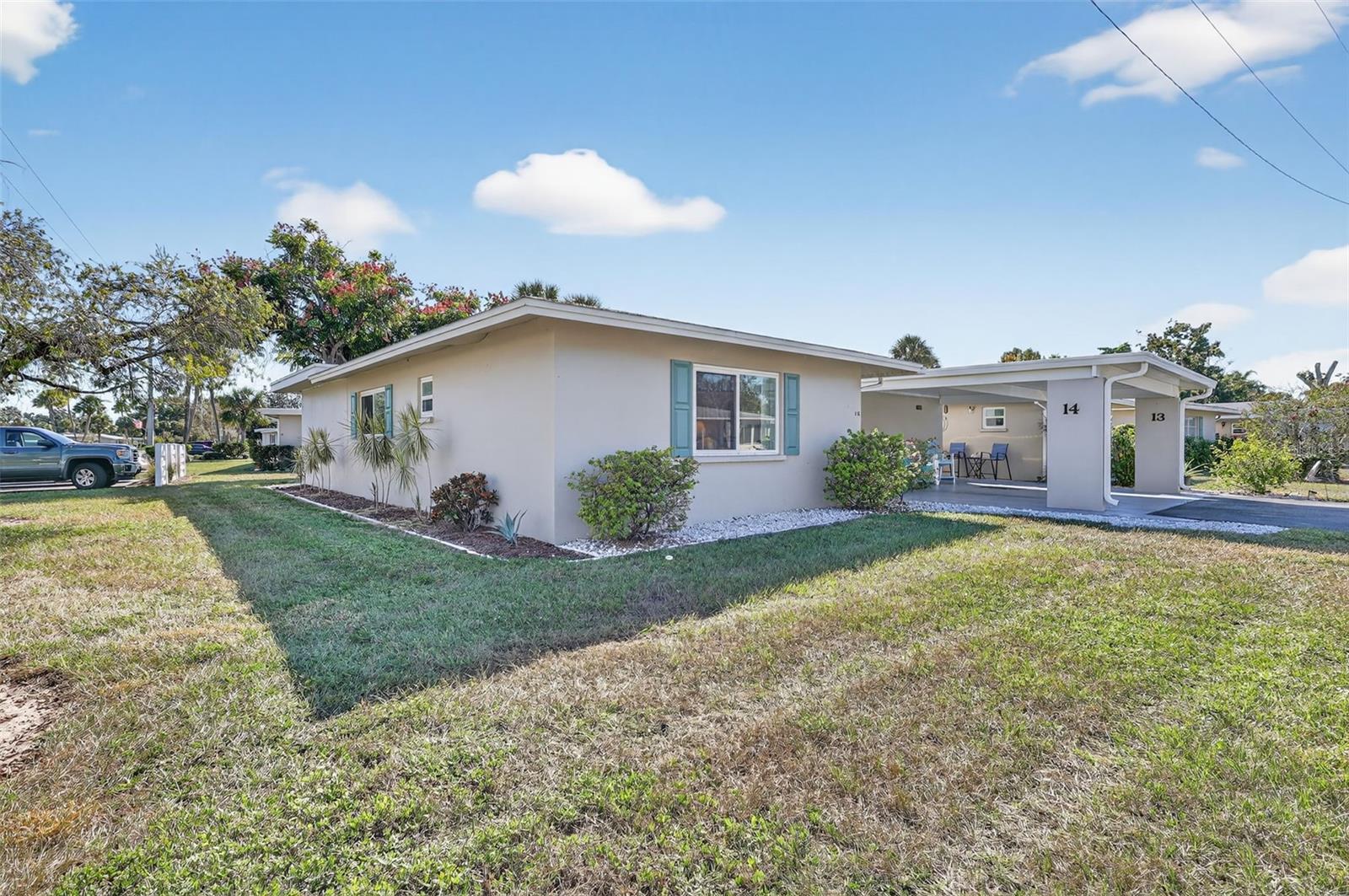 Image 32 of 42 For 14 Strathmore Boulevard 14