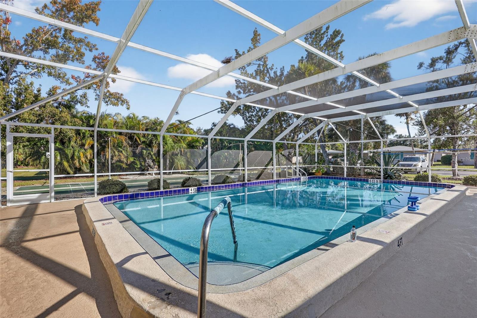 Image 39 of 42 For 14 Strathmore Boulevard 14