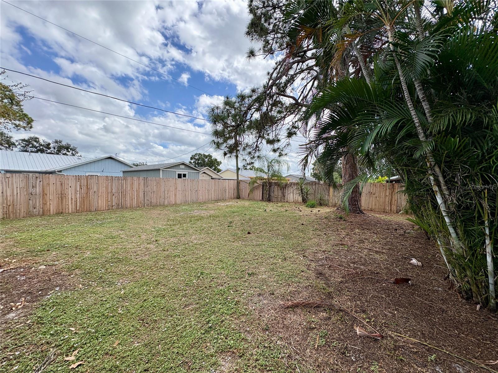 Image 21 of 23 For 1314 Brink Avenue