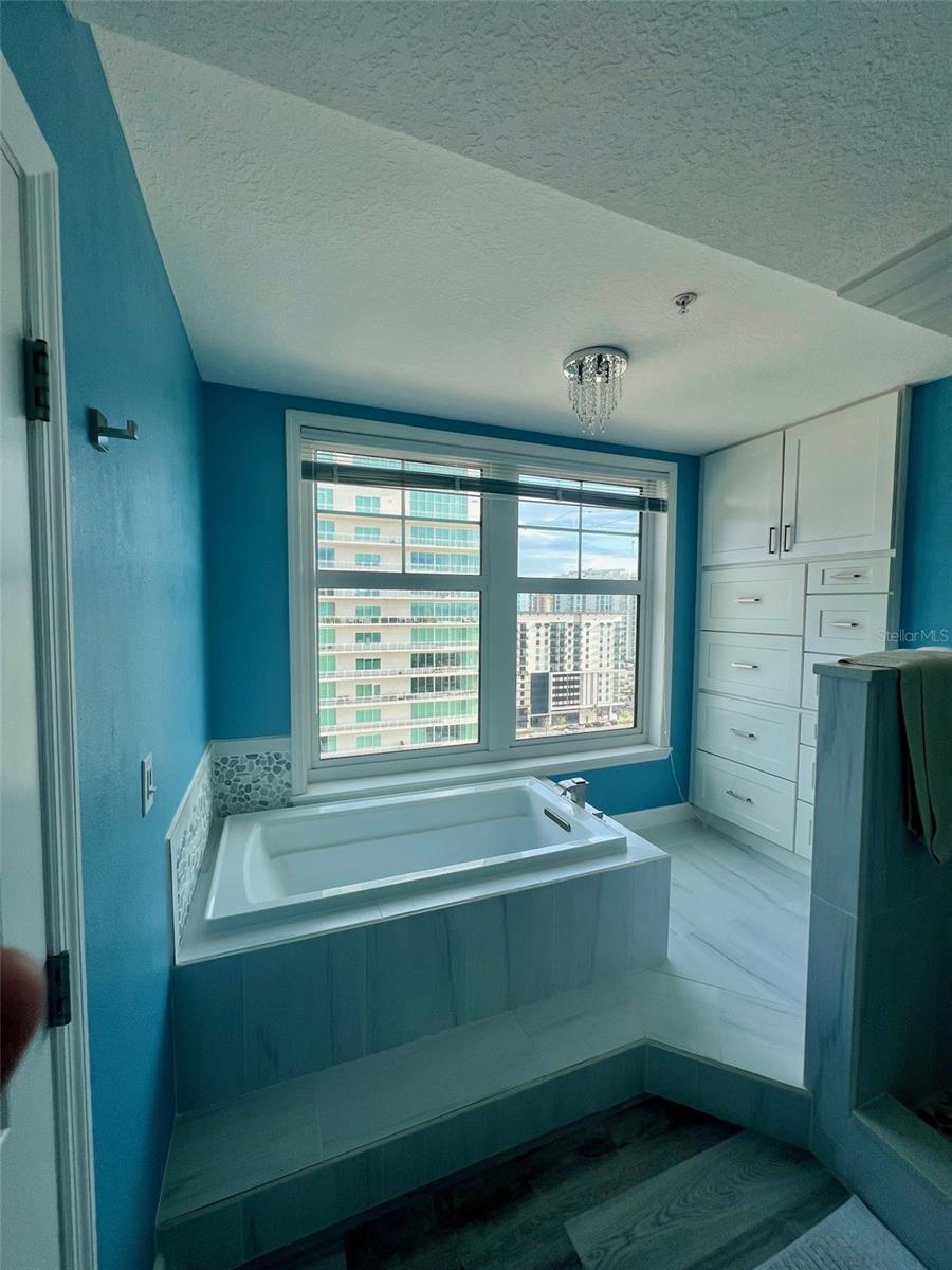 Image 10 of 19 For 750 Tamiami Trail 1618