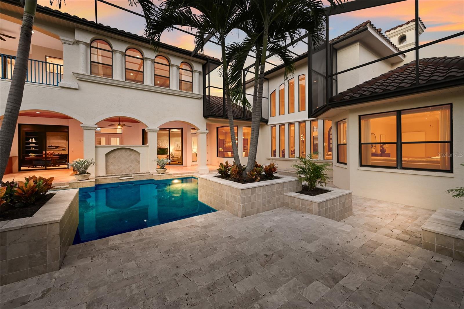 Image 37 of 75 For 7216 Pasadena Glen