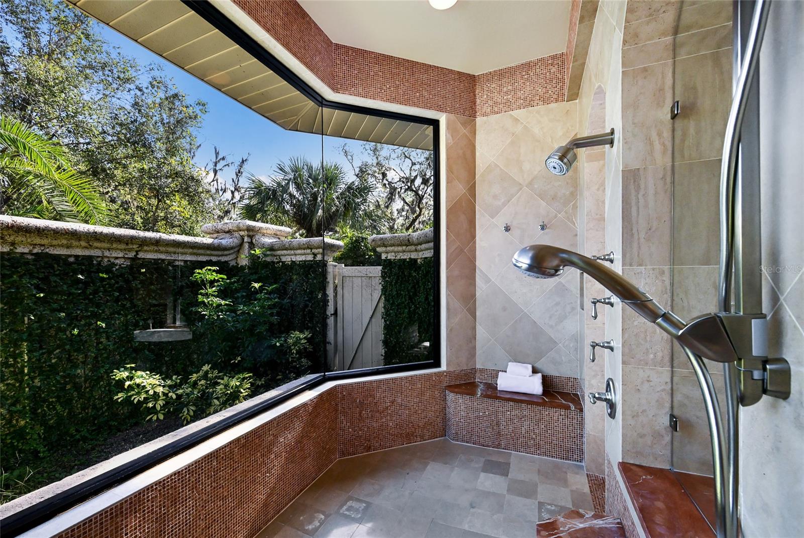 Image 53 of 75 For 7216 Pasadena Glen