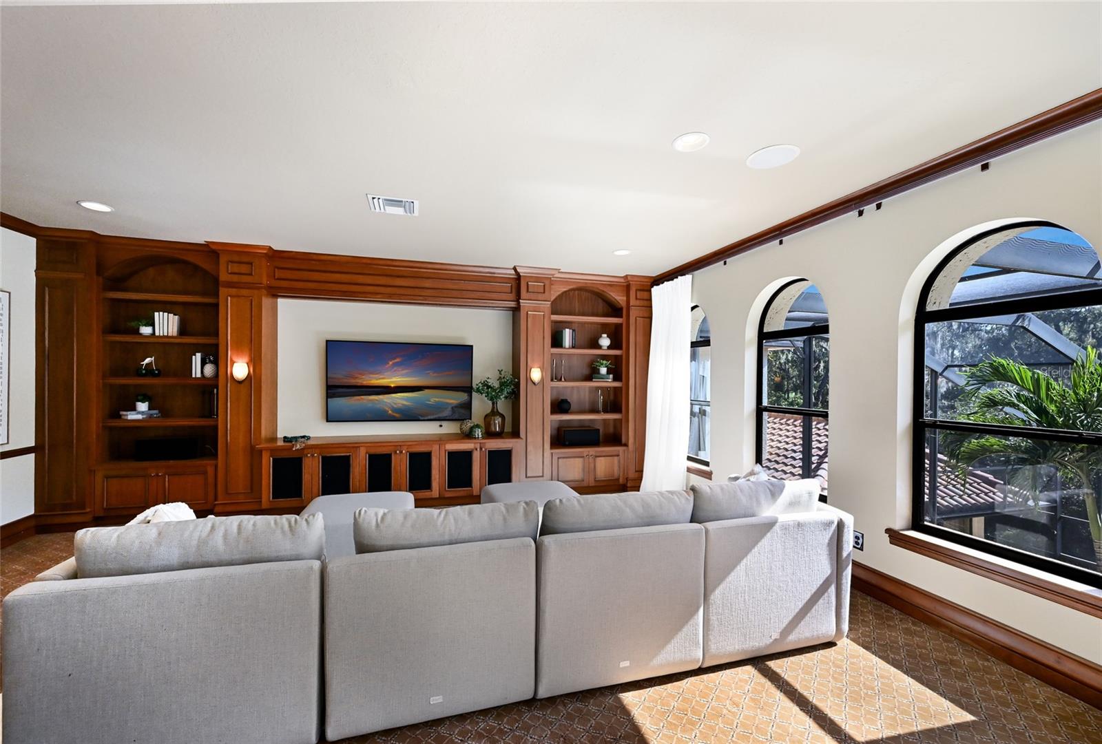 Image 70 of 75 For 7216 Pasadena Glen