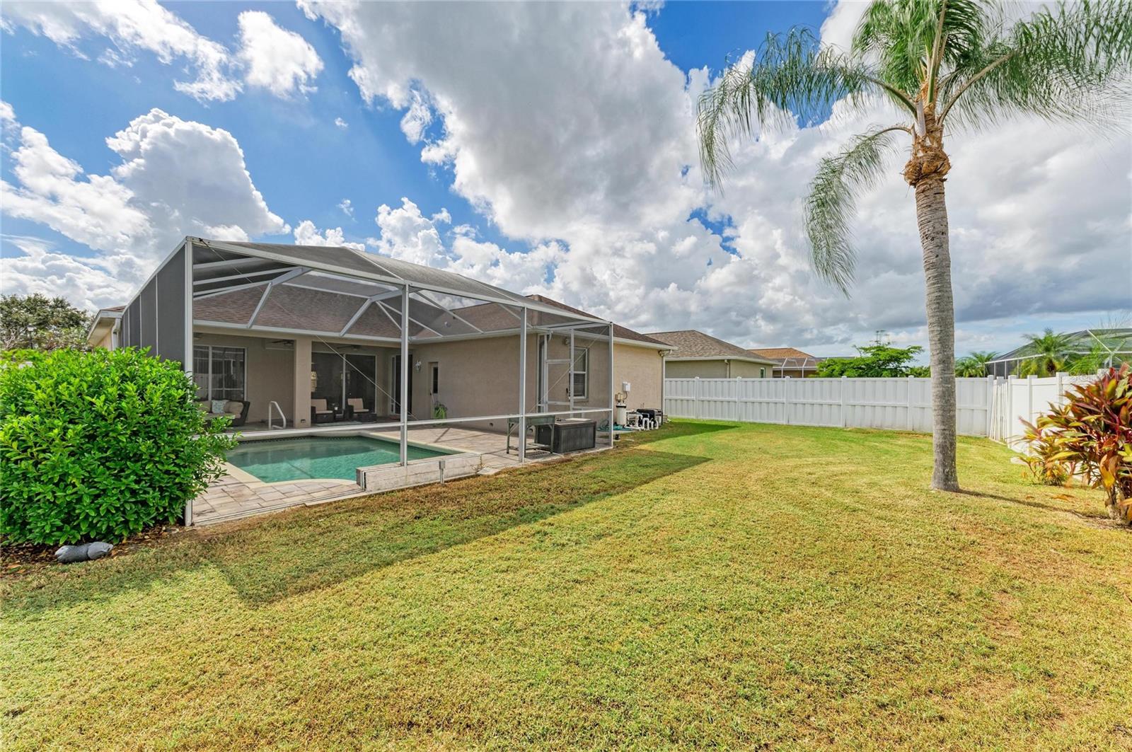 Image 41 of 57 For 10726 Old Grove Circle