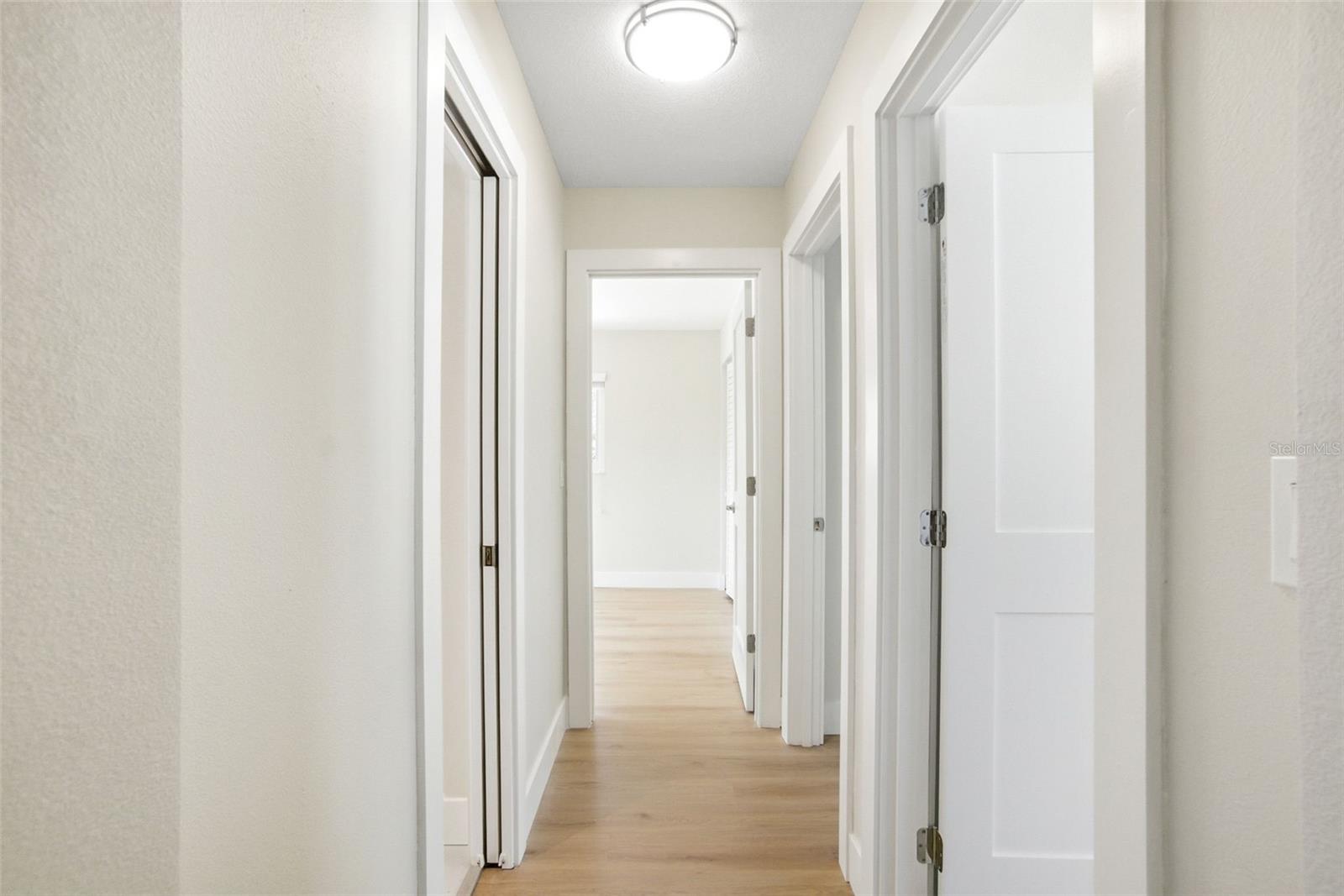 Image 26 of 69 For 630 Venice Lane