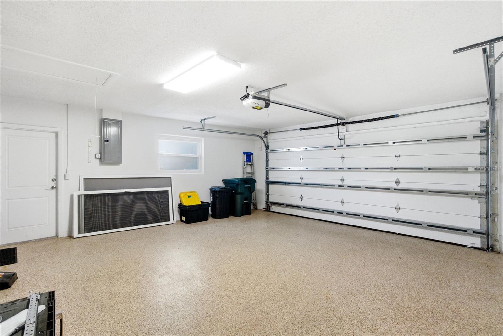 Image 38 of 69 For 630 Venice Lane