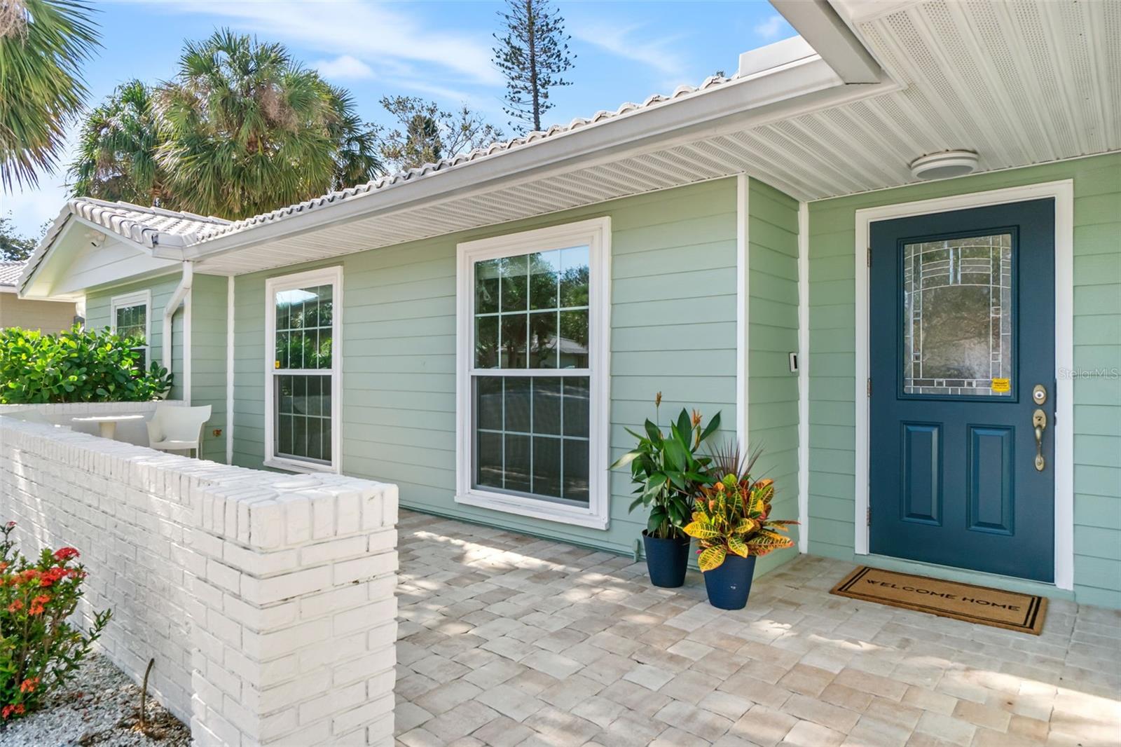 Image 5 of 69 For 630 Venice Lane