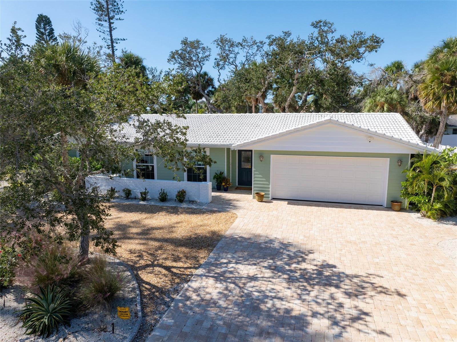 Image 54 of 69 For 630 Venice Lane