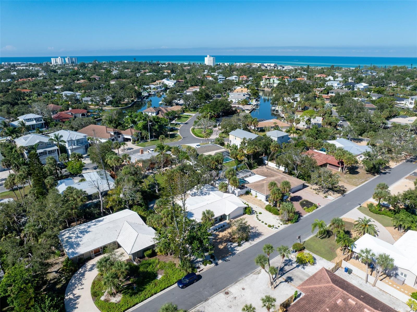 Image 59 of 69 For 630 Venice Lane