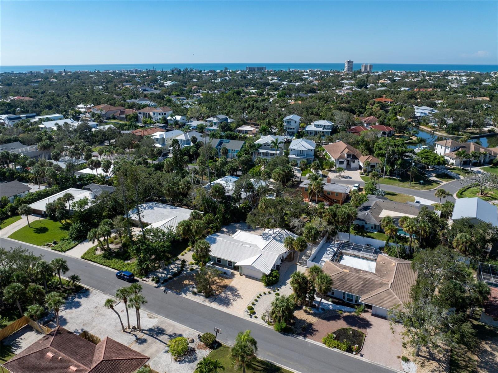 Image 63 of 69 For 630 Venice Lane