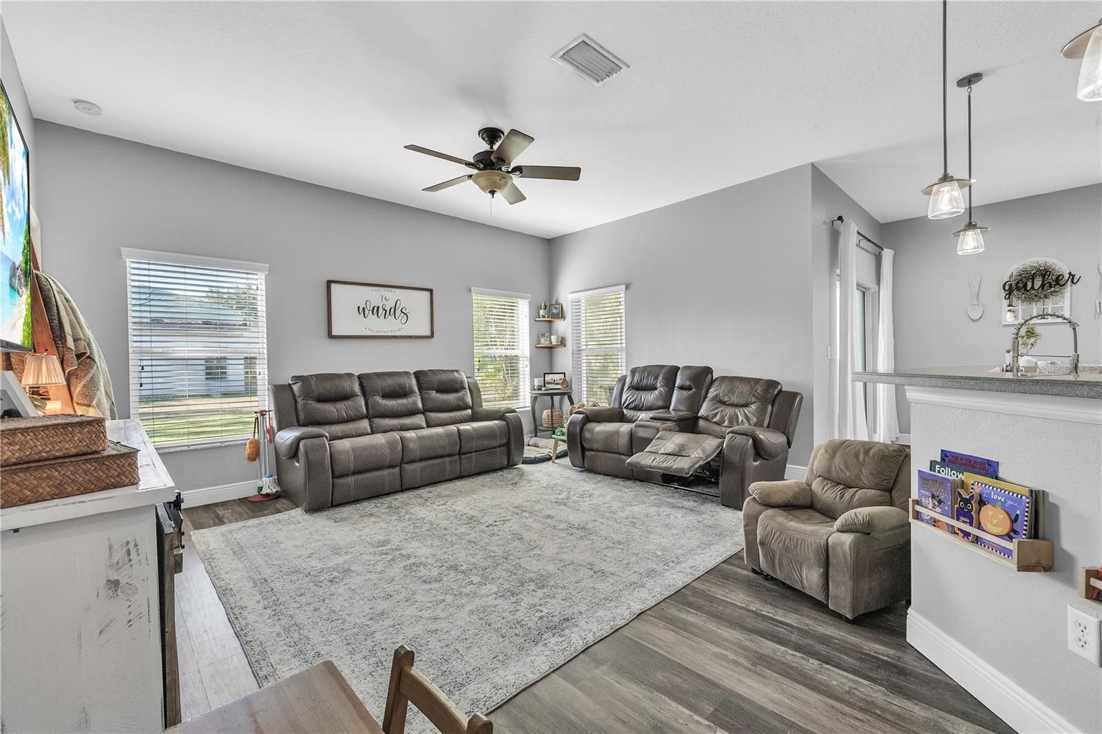 Image 20 of 67 For 714 Griffen Heights Court