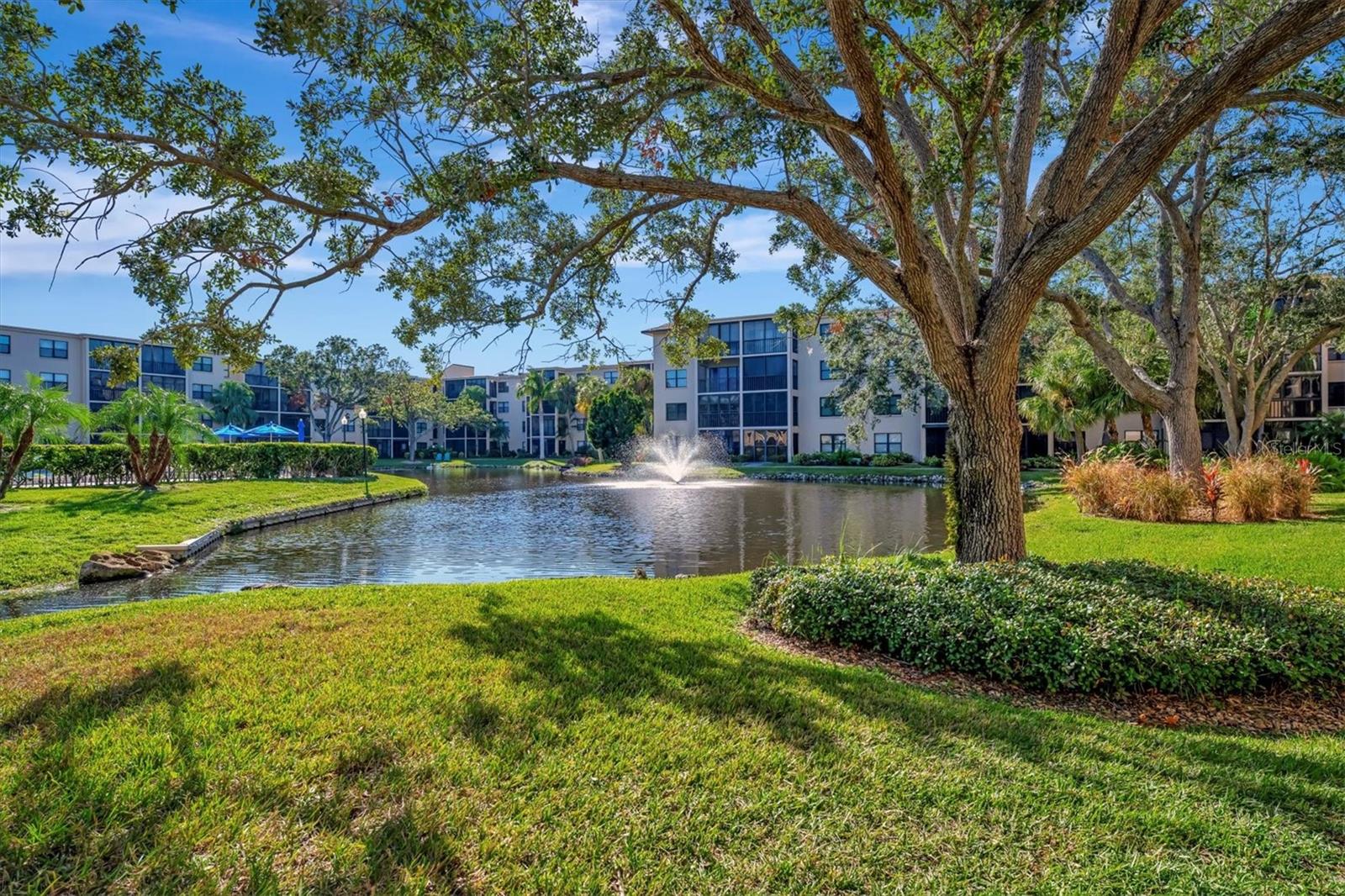 Image 25 of 33 For 625 30th Avenue W G408