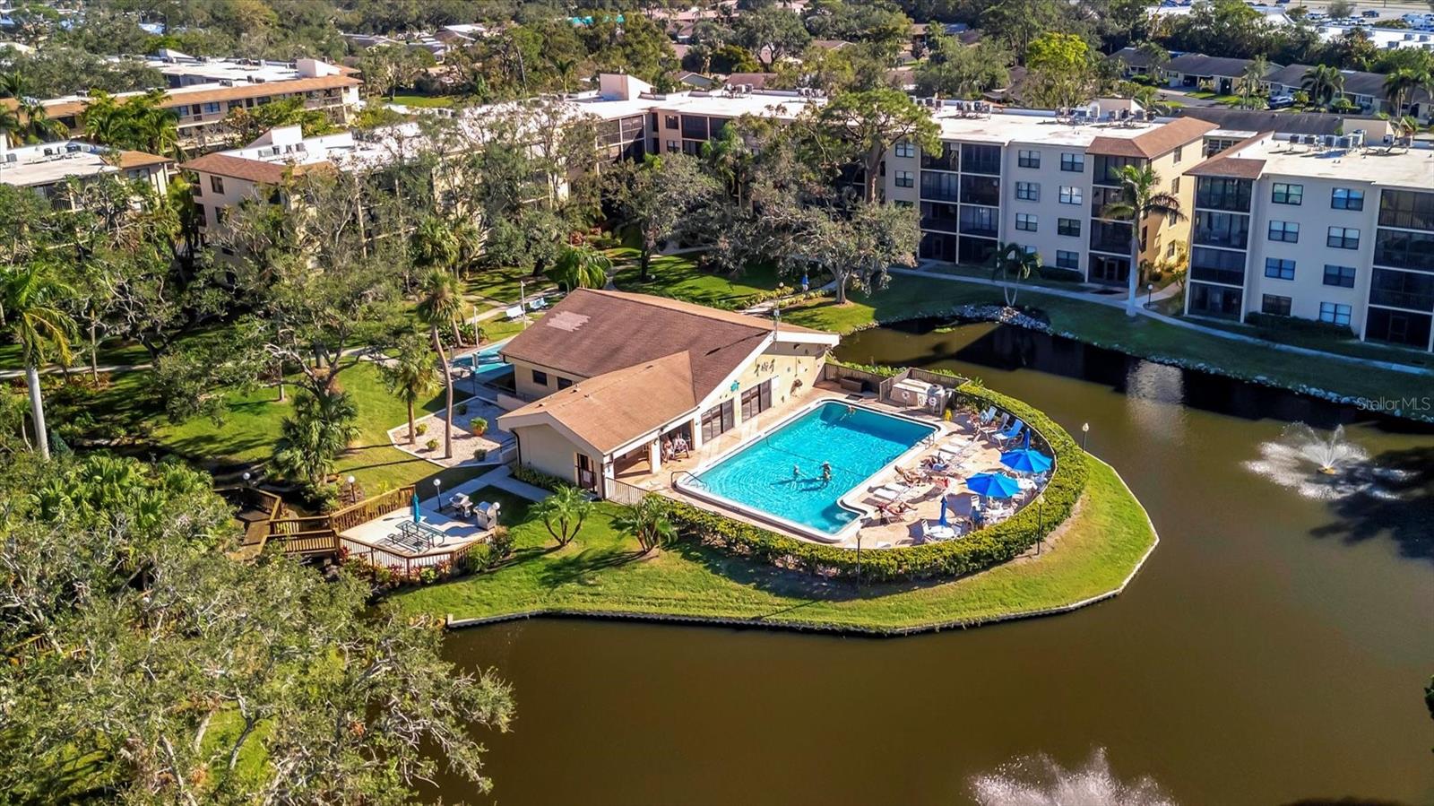 Image 28 of 33 For 625 30th Avenue W G408