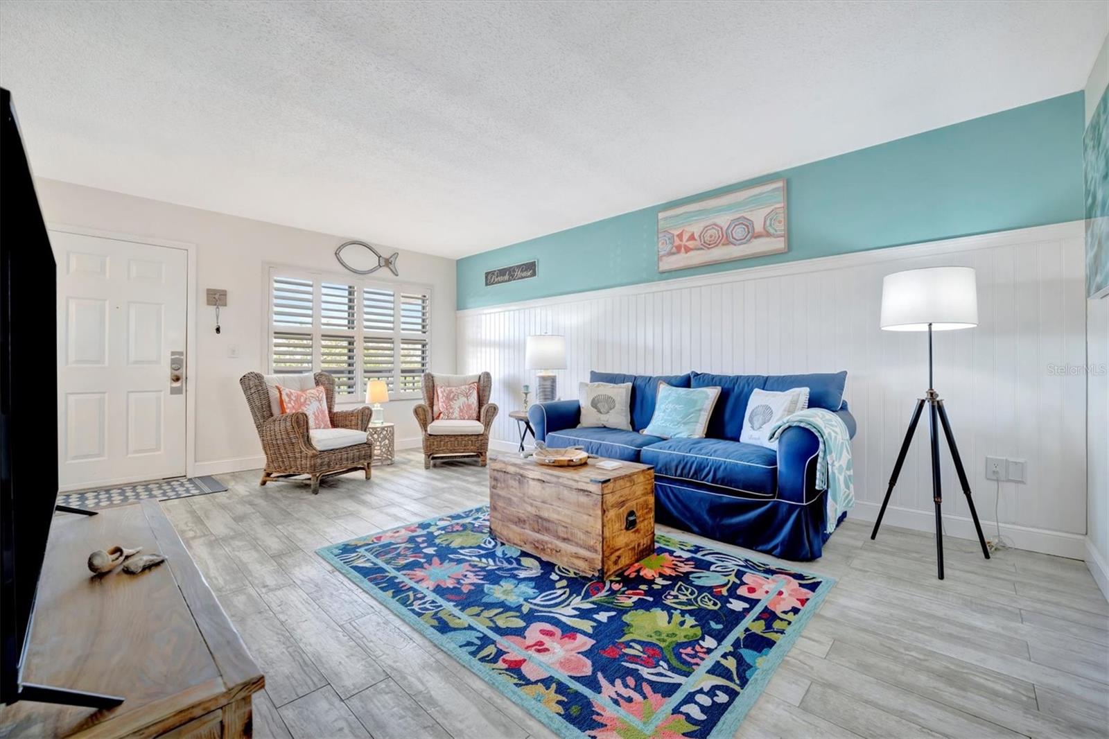 Image 4 of 33 For 625 30th Avenue W G408