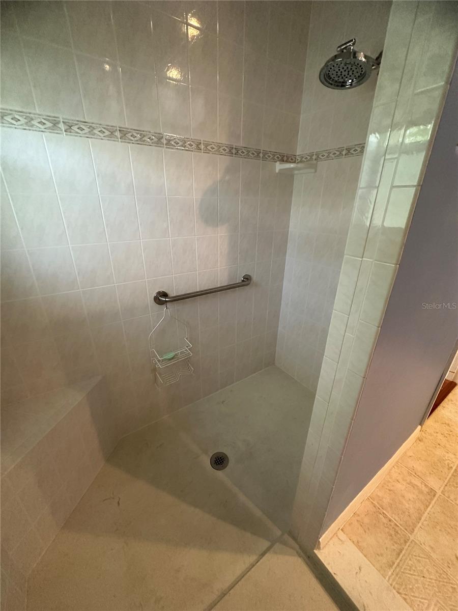 Image 20 of 25 For 7886 167th Mistwood Lane