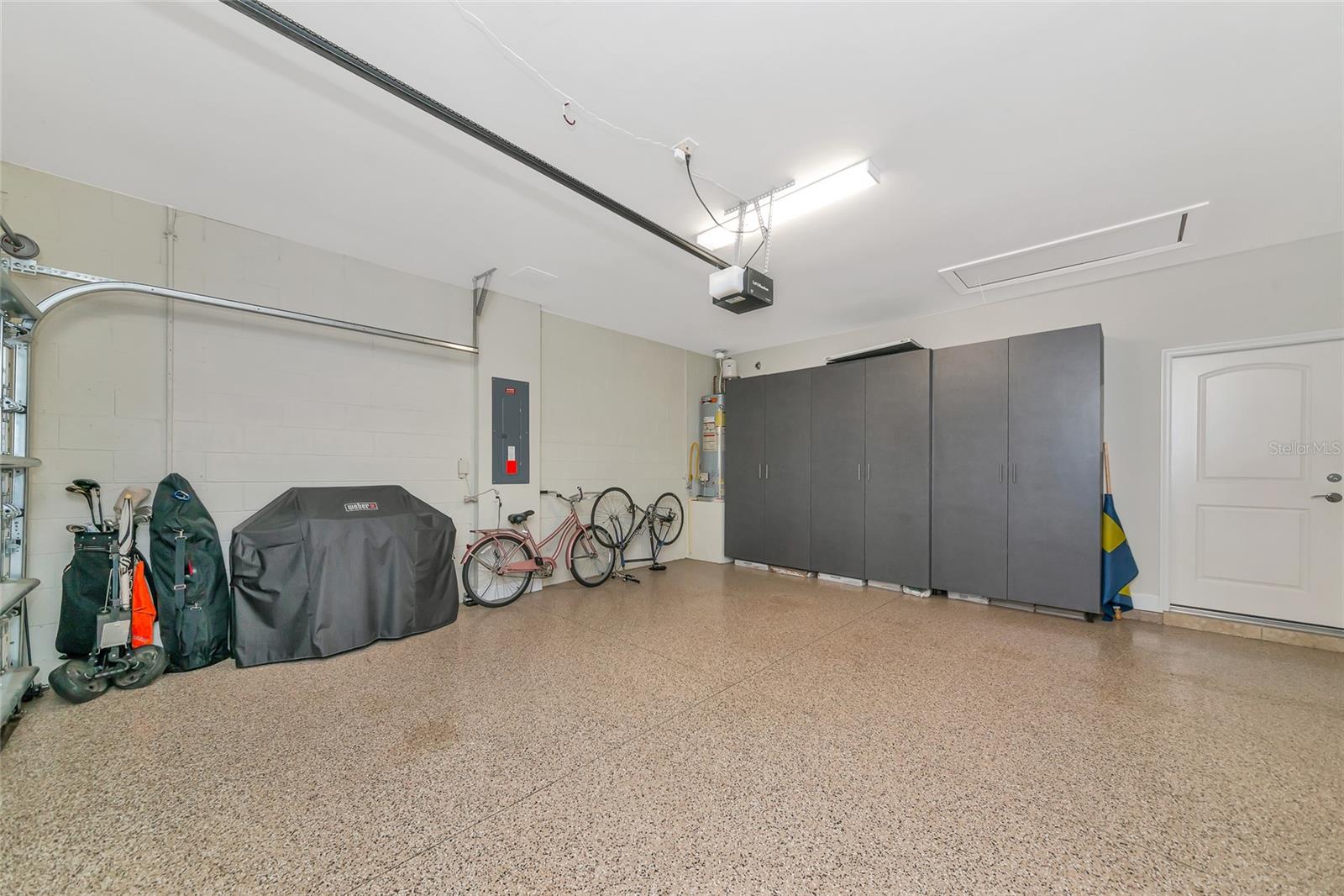 Image 46 of 85 For 12011 Seabrook Avenue