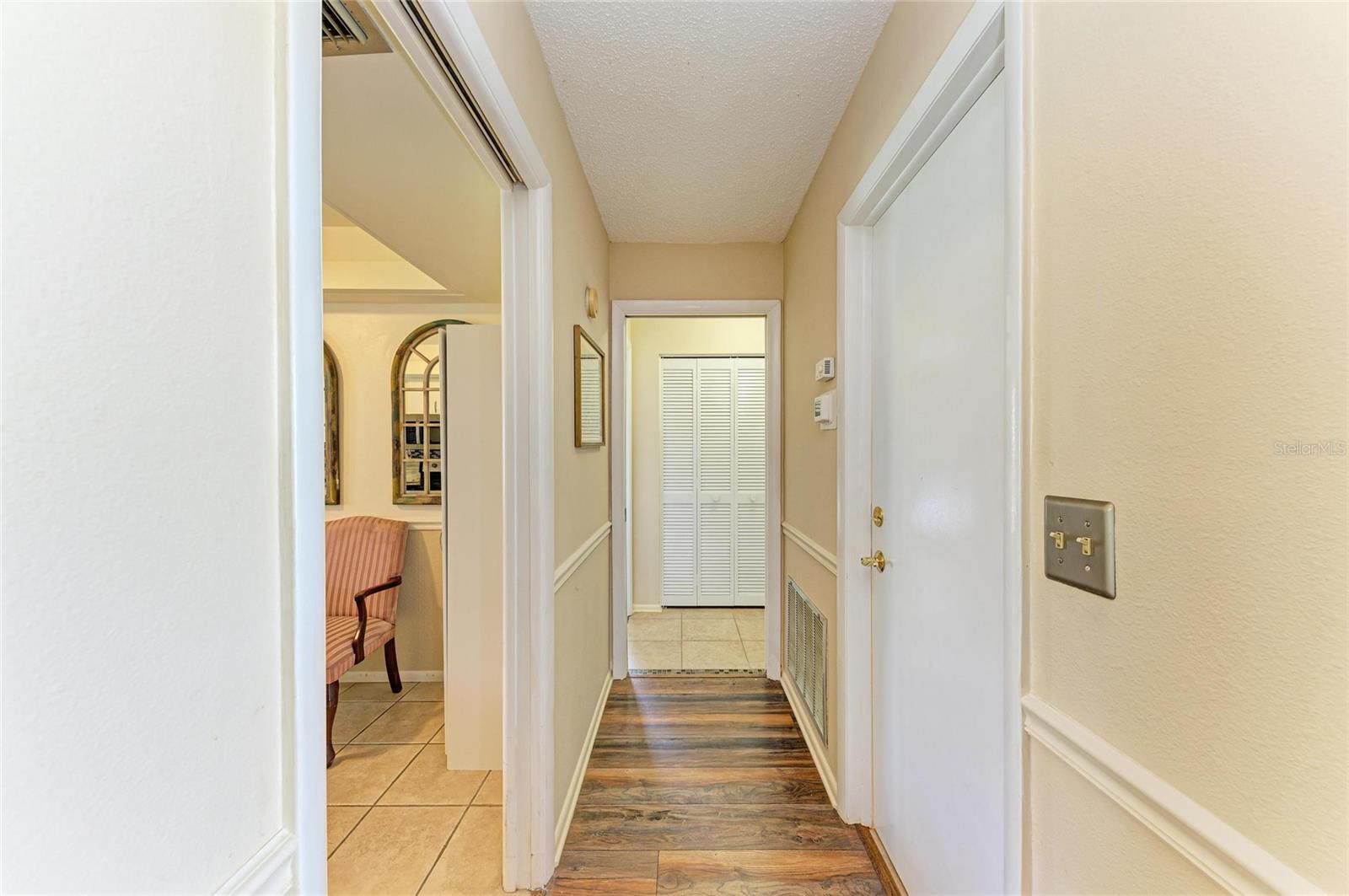 Image 24 of 42 For 6804 19th Avenue W