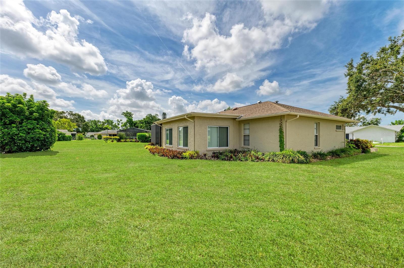 Image 8 of 42 For 6804 19th Avenue W