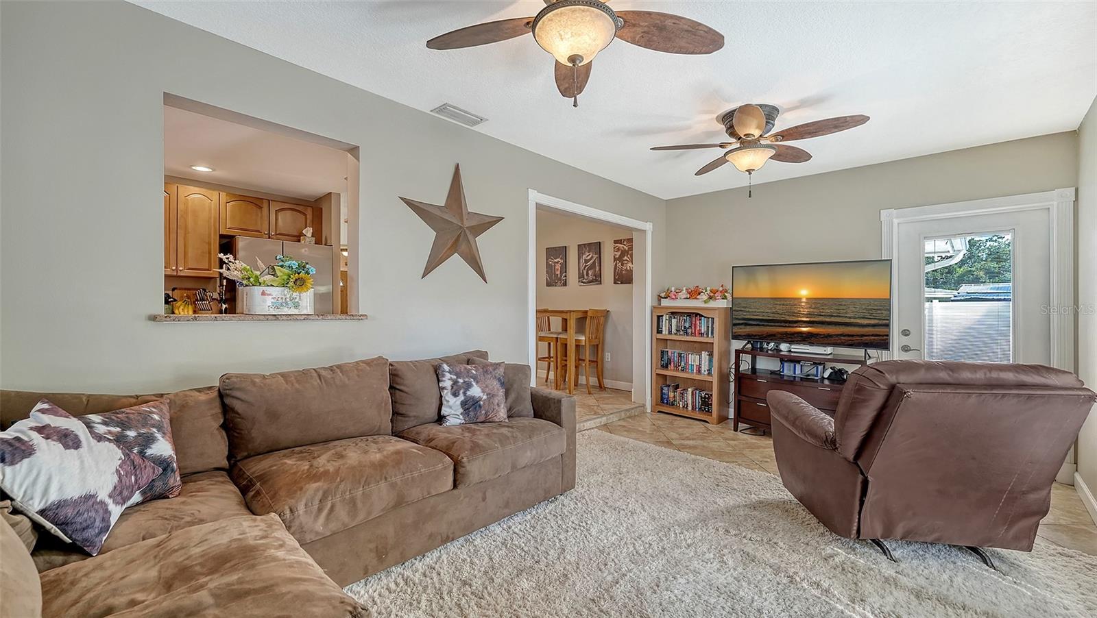 Image 14 of 33 For 4728 Brooksdale Drive