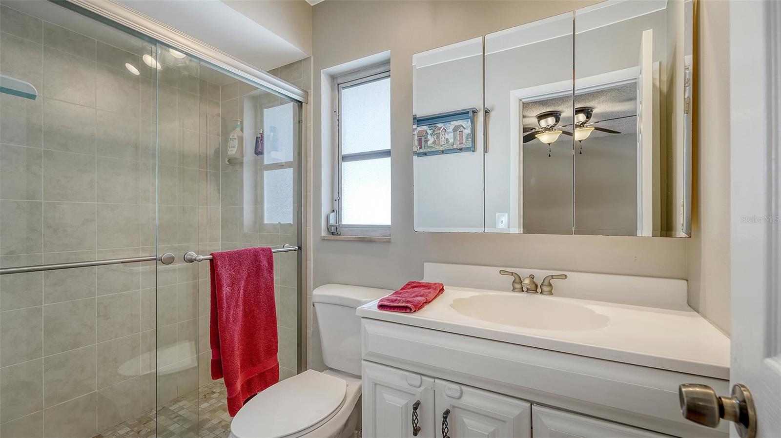 Image 18 of 33 For 4728 Brooksdale Drive