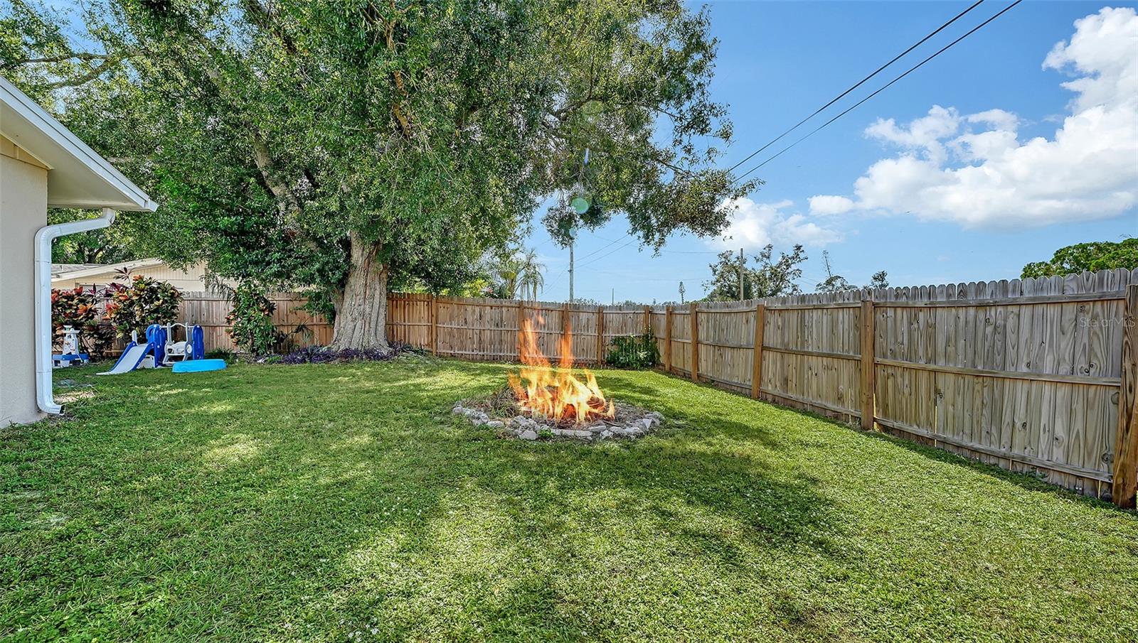 Image 32 of 33 For 4728 Brooksdale Drive