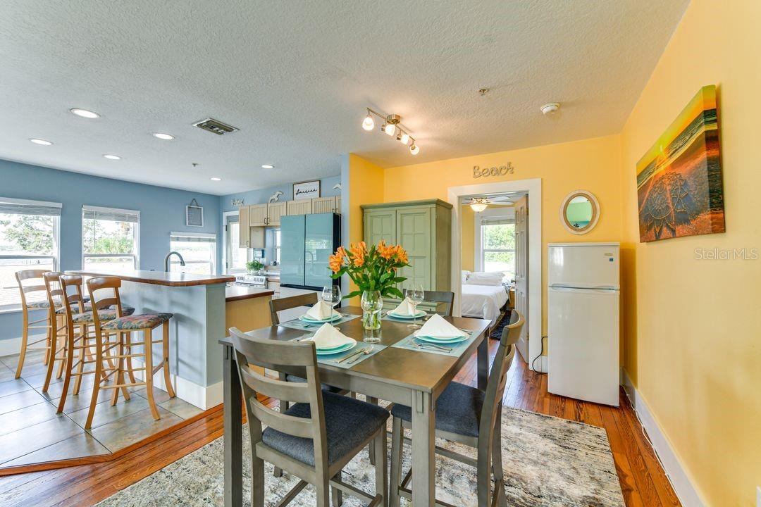 Image 10 of 84 For 1416 Rosslyn Drive