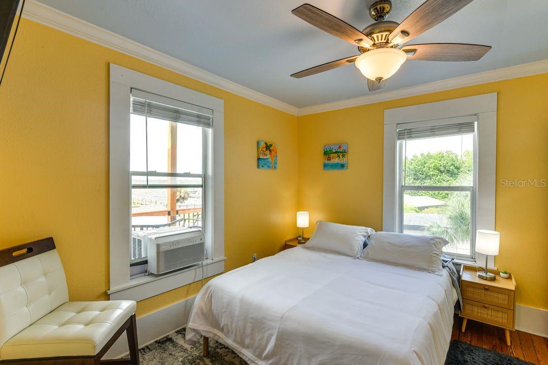 Image 14 of 84 For 1416 Rosslyn Drive