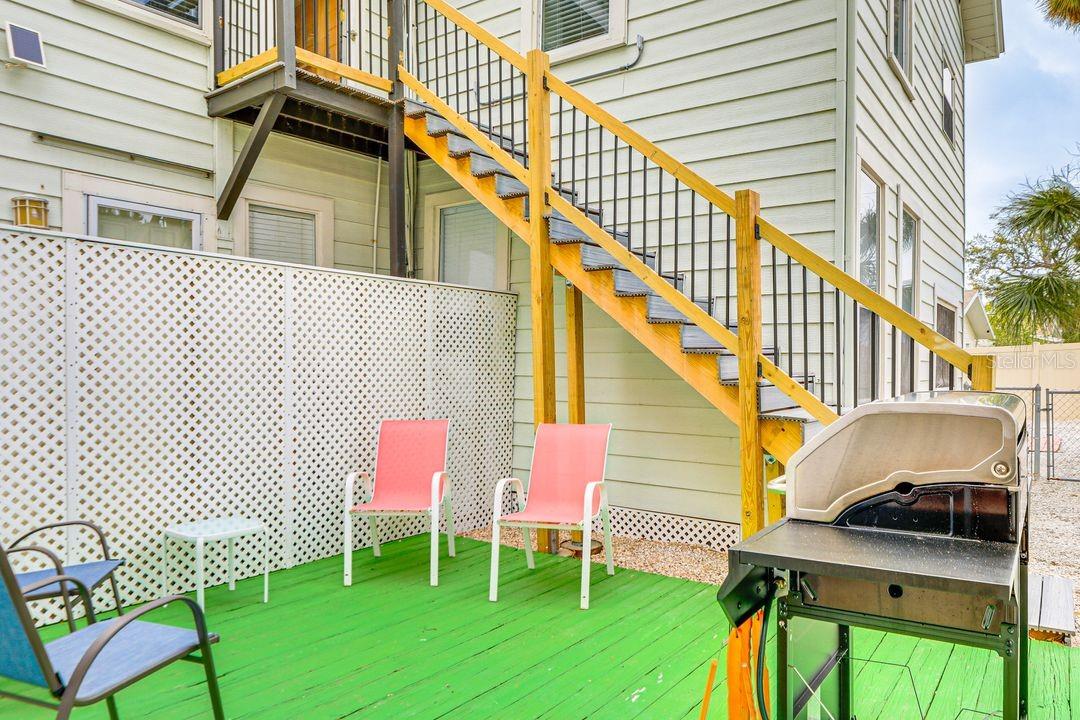 Image 50 of 84 For 1416 Rosslyn Drive