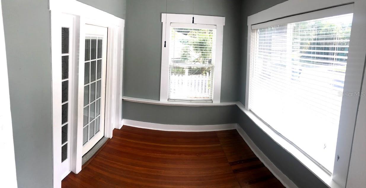 Image 72 of 84 For 1416 Rosslyn Drive