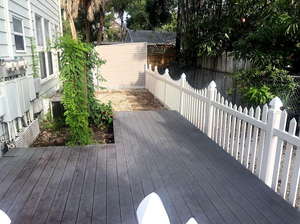 Image 79 of 84 For 1416 Rosslyn Drive