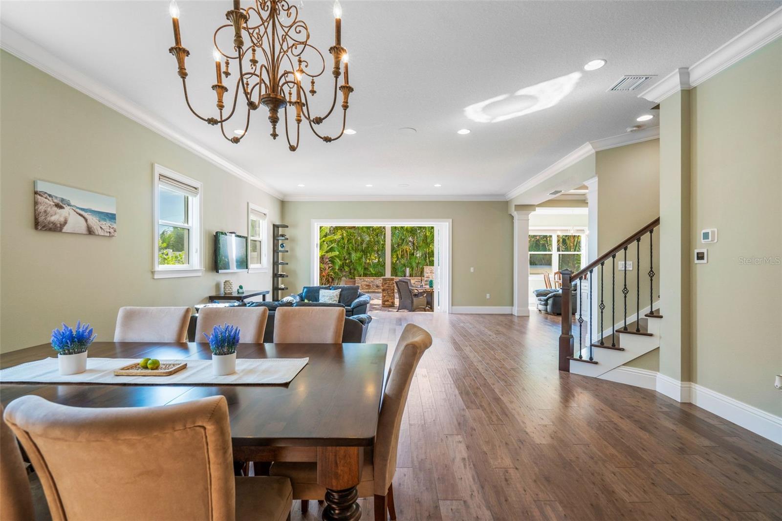 Image 6 of 51 For 3542 Bimini Street