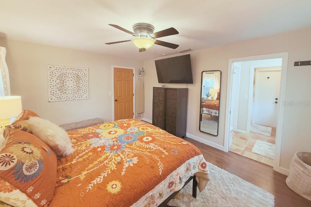 Image 24 of 48 For 4735 Riverwood Circle